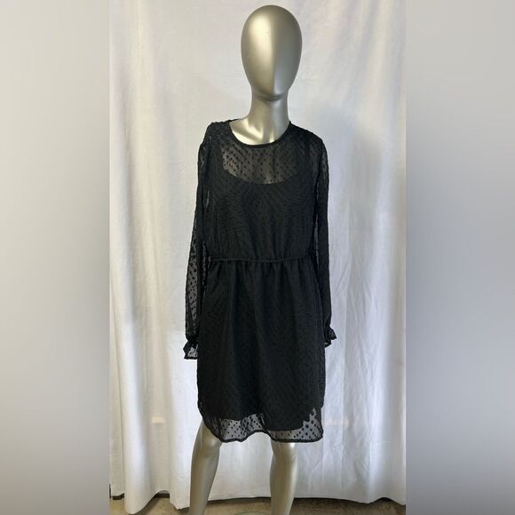 Chi Chi London Dot Right Now Mini Dress Long Sleeves Size 10 NWT - Picture 8 of 10